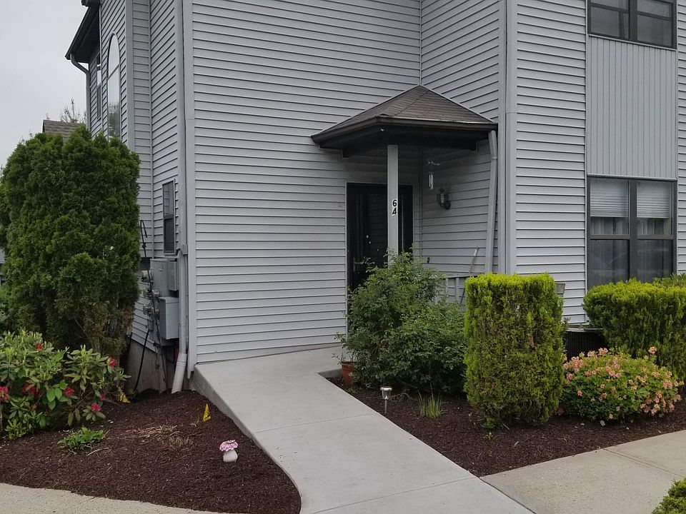 2nd image of 64 Bramley Ct