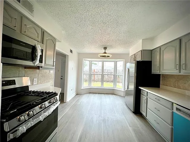 3600 Lake Trail Dr — Photo 13
