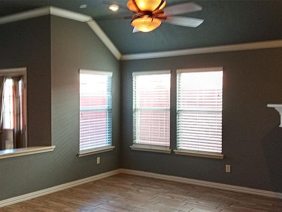 4th image of 3805 Aldersyde Dr