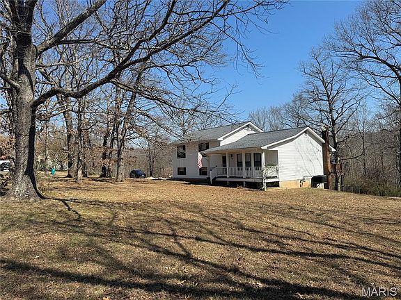 2nd image of 841 Watson Rd