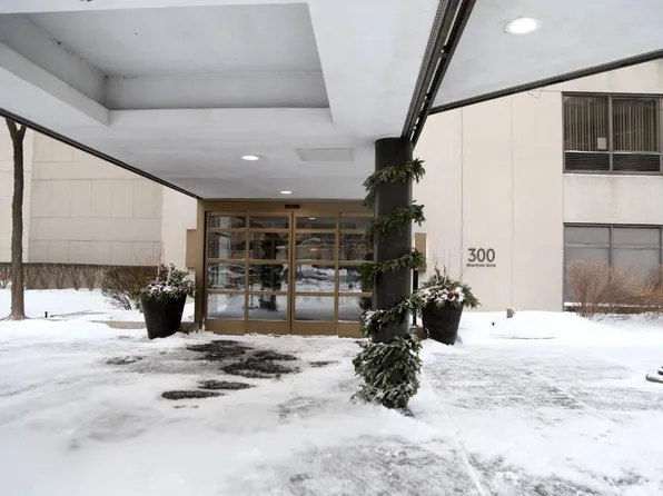 1001 W Jefferson Ave, Detroit, MI