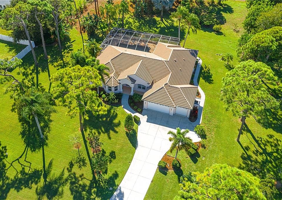 1st image of 1085 Oleander St
