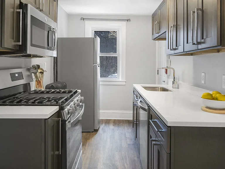 105 Highland Pl — Photo 26