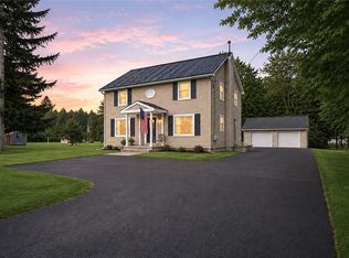 1133 Webster Rd, Webster, NY 14580
