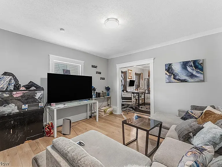 9615 Larnder Ave — Photo 13