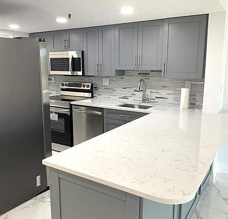 3rd image of 2788 Tennis Club Dr APT 401