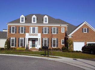 8108 Bluebonnet Dr, Lorton, VA 22079