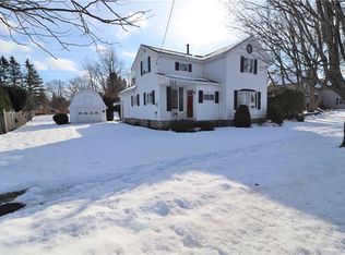 17 Franklin St, Carthage, NY 13619
