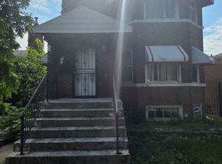 9737 S Prairie Ave, Chicago, IL 60628