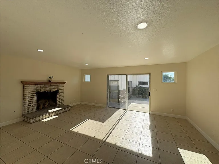 13233 E End Ave #FRONT — Photo 7