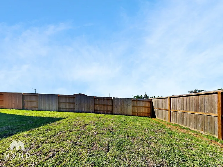 513 Brook Terrance Ln — Photo 22