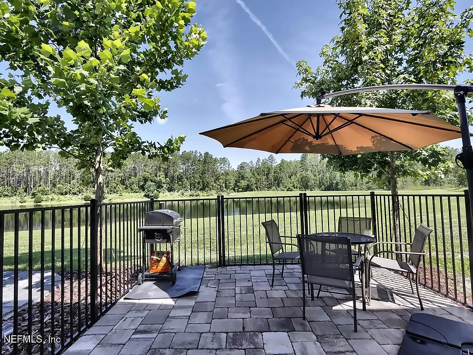 85 Temple Dr
