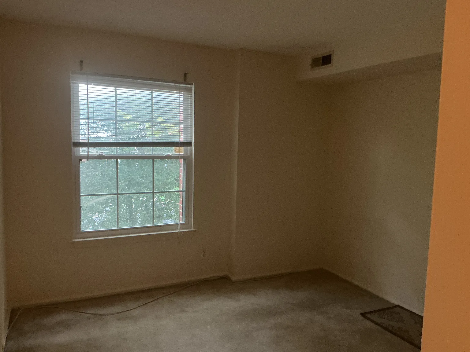 2 bed, 1112 sqft, $2,450 — Photo 4
