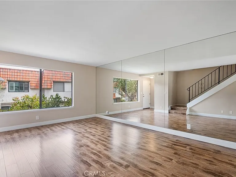 27932 Ridgebrook Ct — Photo 5