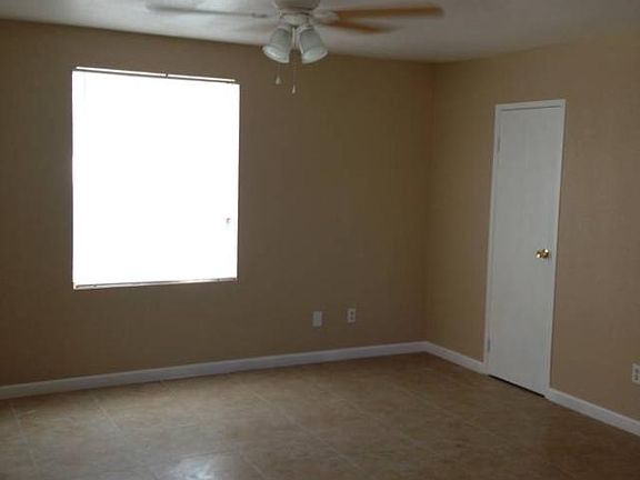 2nd image of 4922 Sammymel Dr