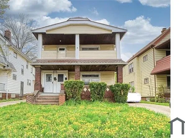 8233 Garfield Blvd, Cleveland, OH
