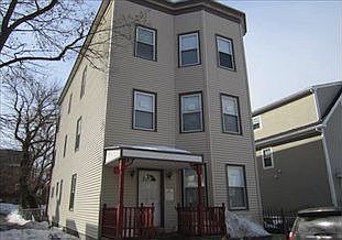 2nd image of 14 Woodward Park St