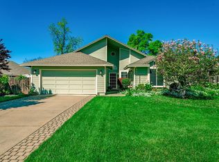636 Saint Thomas Pkwy, Redding, CA 96003