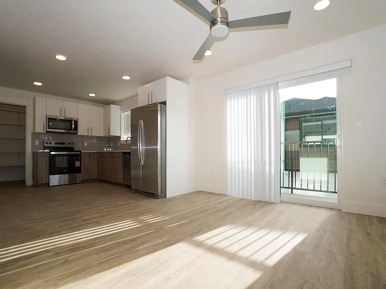 4633 N Iota Ln #201 — Photo 9