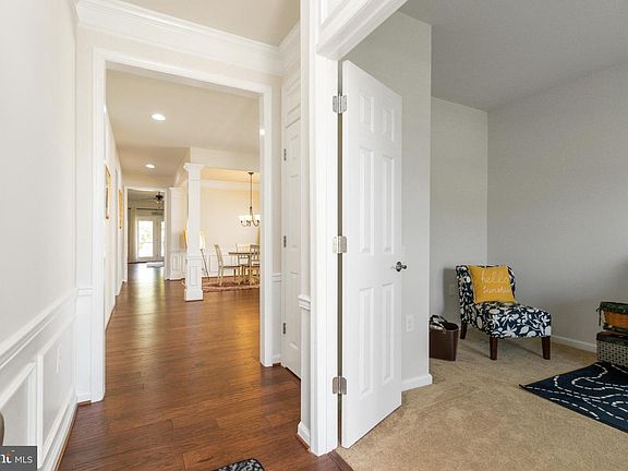 4th image of 15 Cabrillo Way
