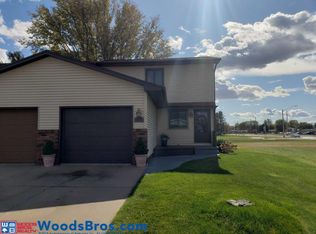 731 Church Rd, Grand Island, NE 68801