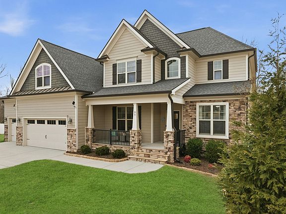 2nd image of 95 Starwood Dr