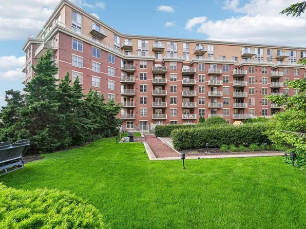 333 West Mifflin Street #5170, Madison, WI 53703