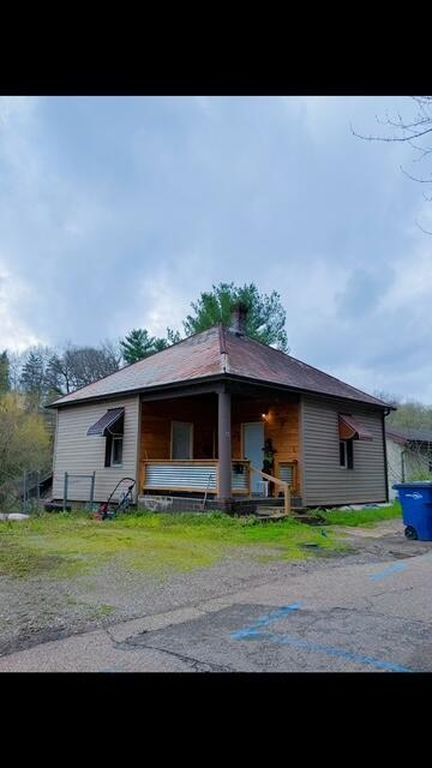 Real estate listing image