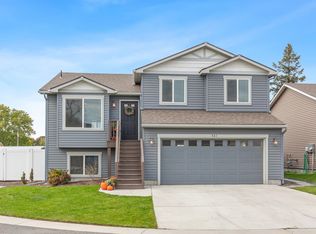 521 N Calvin Ln, Spokane Valley, WA 99216