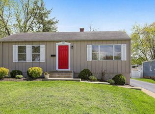 320 Freehauf St, Lemont, IL 60439