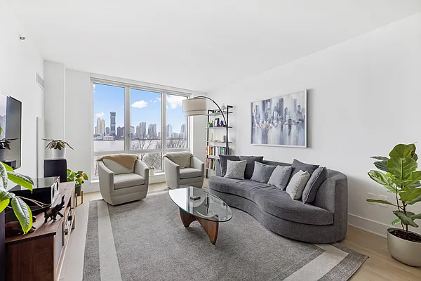 Rented by Compass | media 2