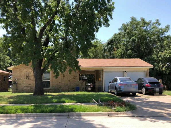 7508 Lola Dr, North Richland Hills, TX 76180