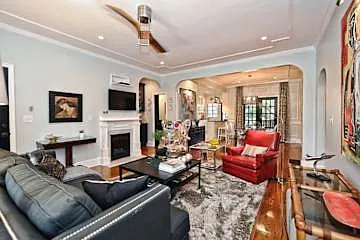 2 bed, 2.5 bath, $5,000 — Photo 2