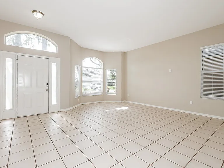 3727 Cold Creek Dr — Photo 3