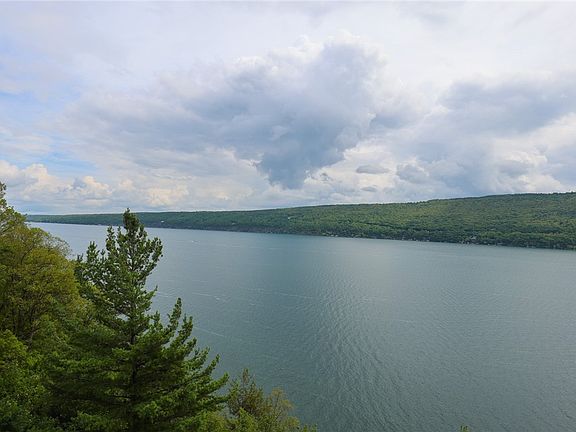 2nd image of 167 Cliffside Dr