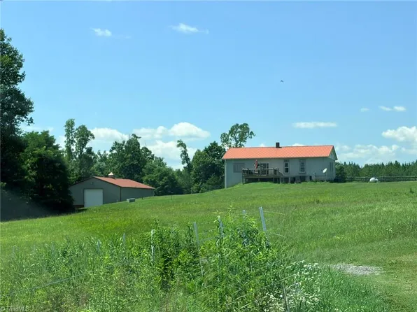 5499 State Highway 89 W, Westfield, NC 27053