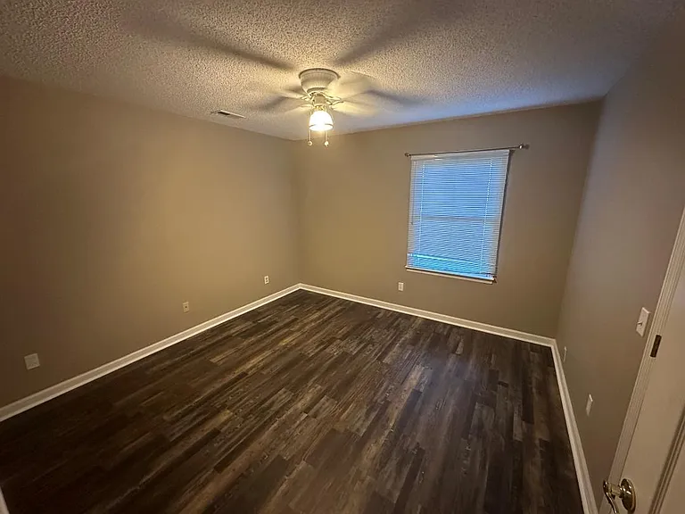 183 Bradford Dr SE — Photo 13