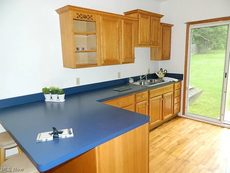 11754 Lakeland Dr — Photo 3