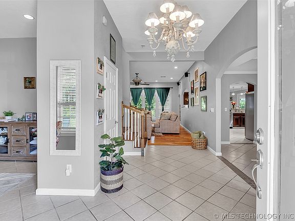 5th image of 7045 S 369th East Ave
