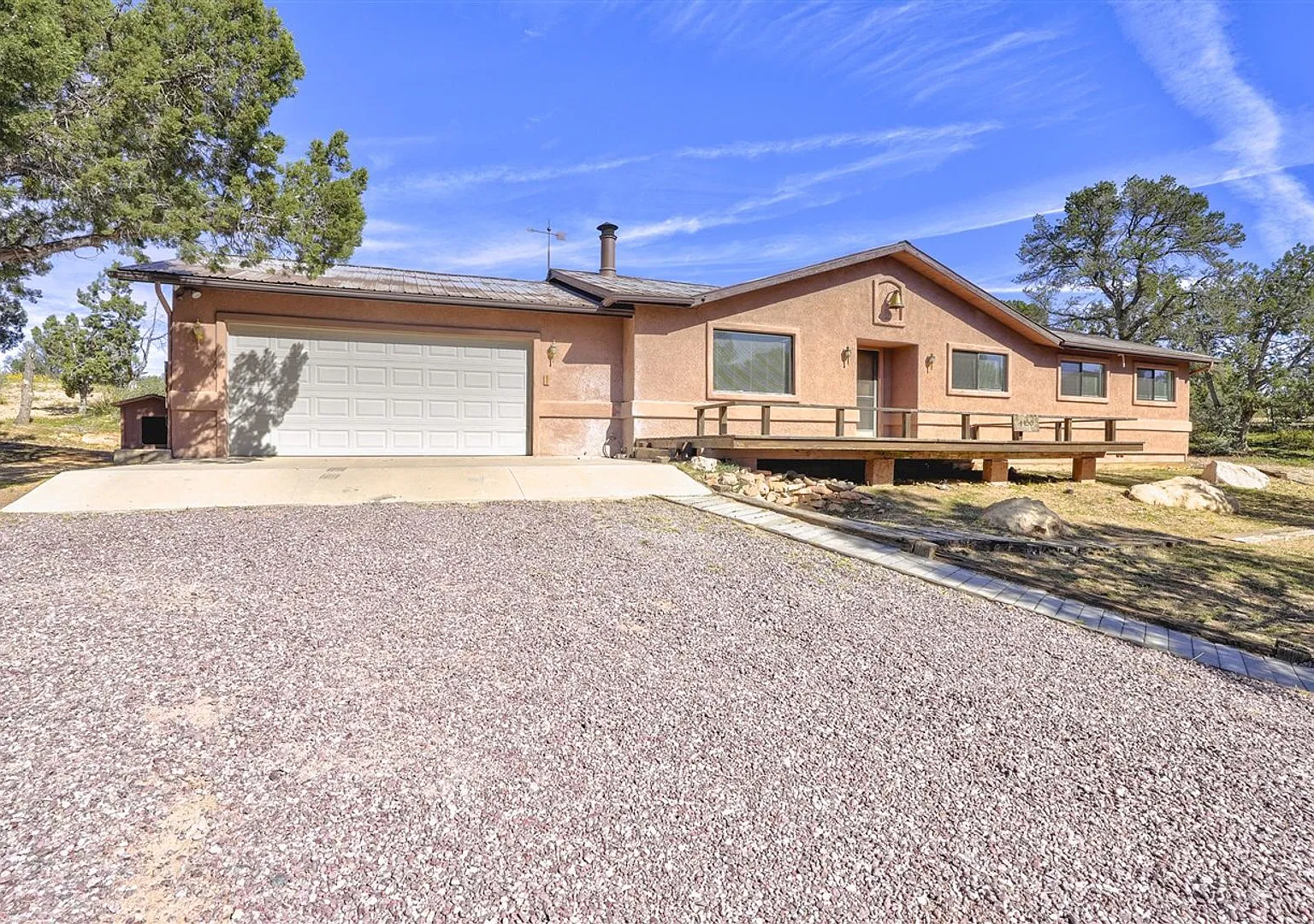 Charming Horse Property with Corrals, Tack Barn & Country Living! — Photo 1
