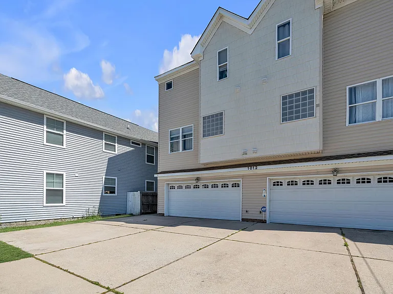 1012 Hillside Ave #A — Photo 4