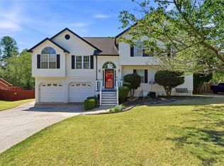219 Taylors Farm Dr, Canton, GA 30115