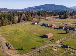 98 Lone Fir Ln, Sequim, WA 98382