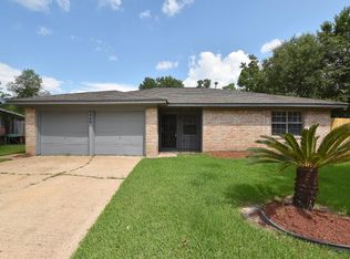 9946 Valley Mill Ct, Houston, TX 77078