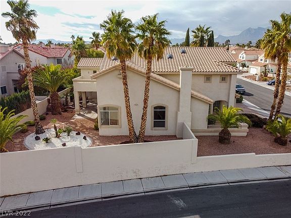 3rd image of 8013 Shorecrest Dr