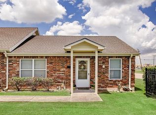 1333 Queens Rd, Pasadena, TX 77502