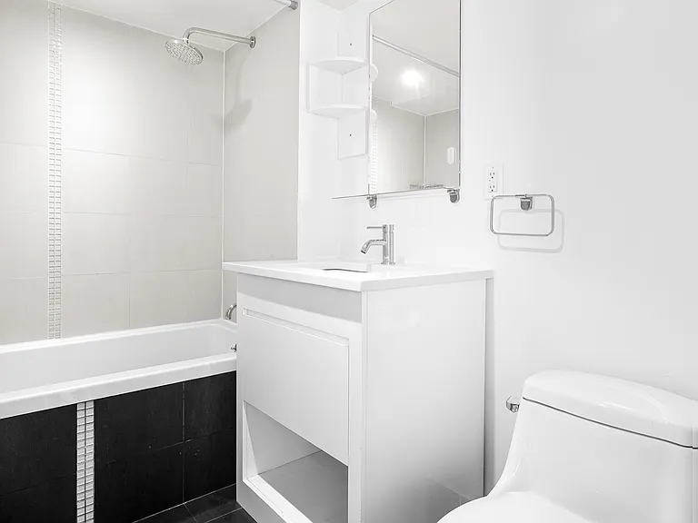 105 Grand Ave #2D — Photo 10