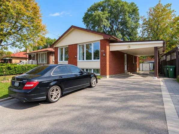 826 Brimorton Dr, Toronto, ON M1G 2S9