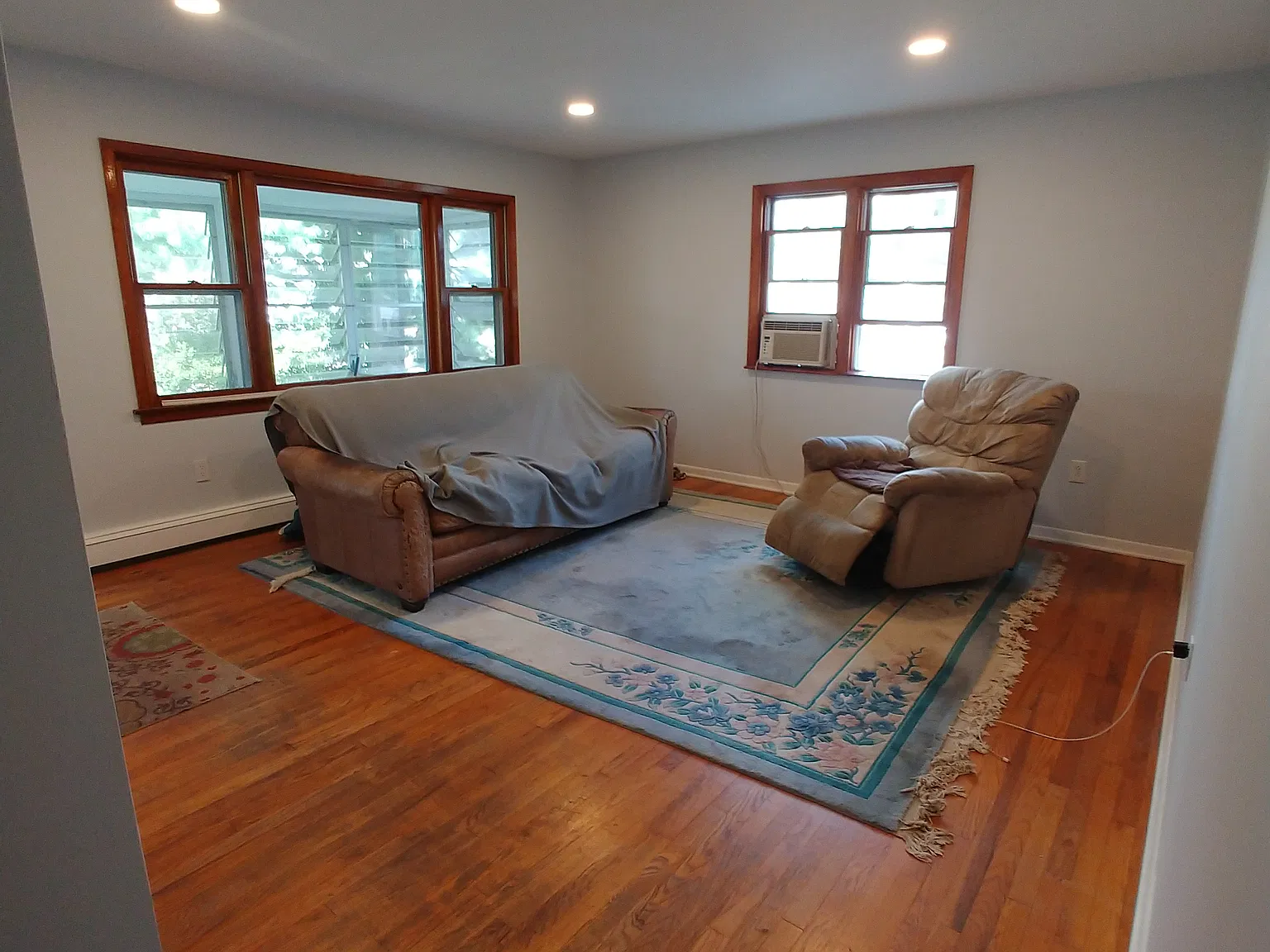 3 bed, 1900 sqft, $3,500 — Photo 4