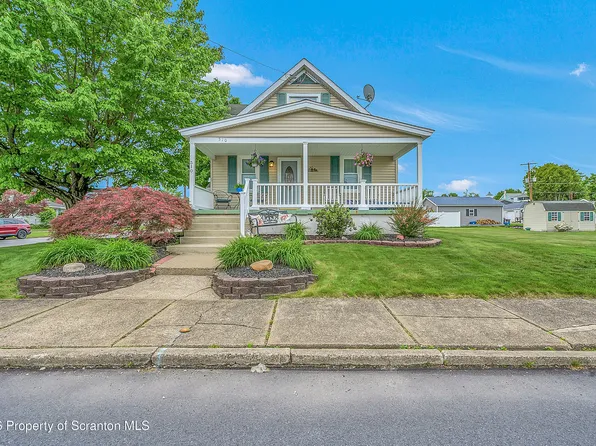 510 Roth St, Saint Matthews, PA 18507